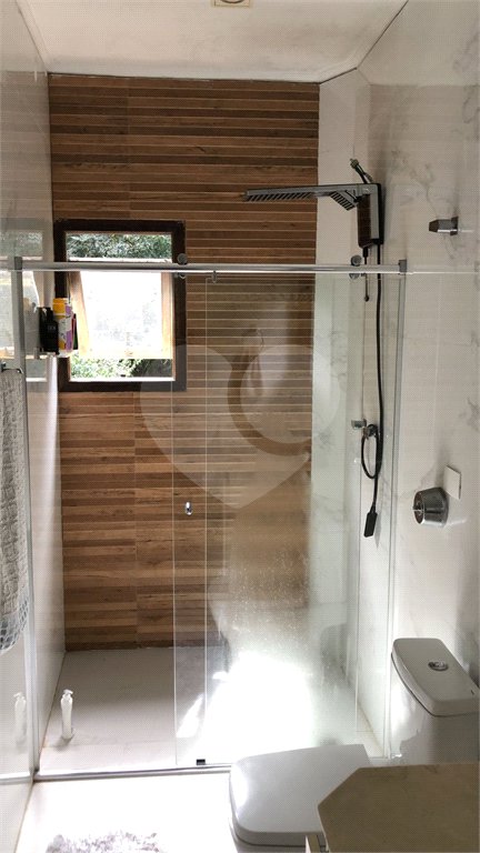 Casa à venda com 3 quartos, sendo 1 suíte,  no condomínio Alpes da Cantareira, Mairiporã - SP