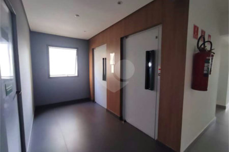 Flat à venda com 1 quarto em Moema, São Paulo, SP