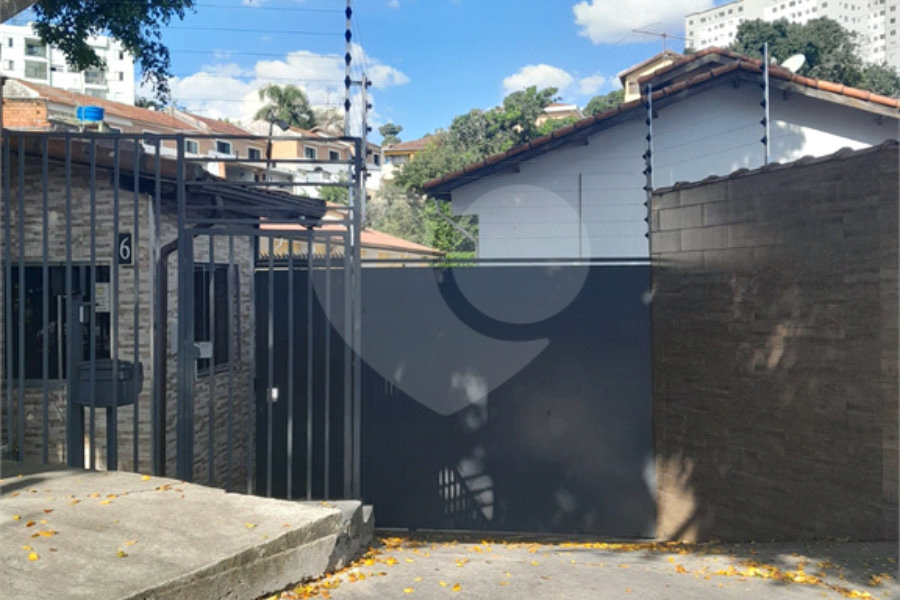 Casa à venda com 2 quartos no condomínio Pedra Branca, São Paulo - SP
