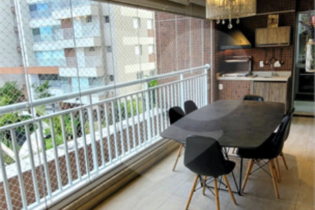 Apartamento à venda com 3 quartos, sendo 1 suíte, no Centro, São Bernardo do Campo, SP