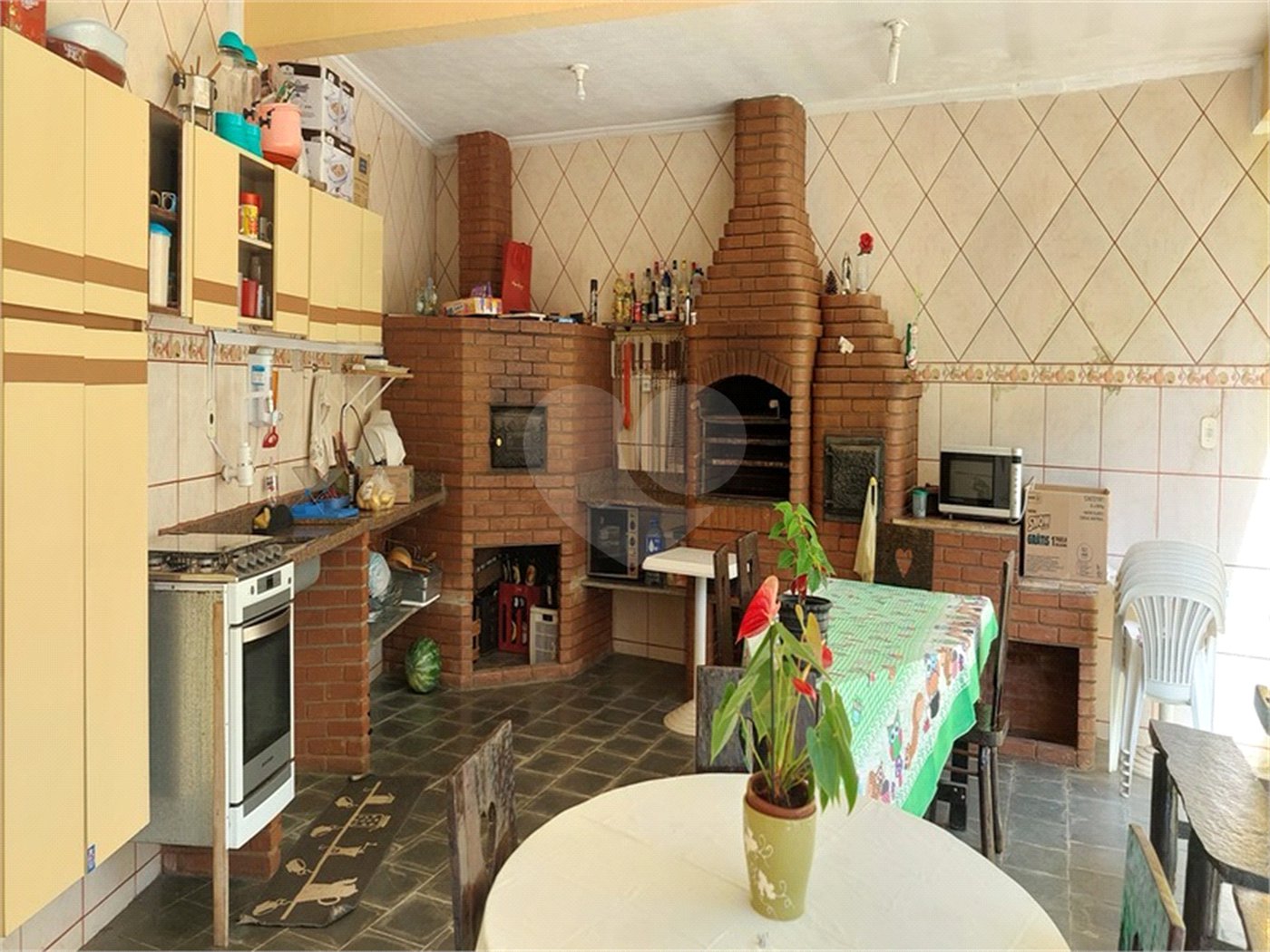Casa à venda com 3 quartos, sendo 1 suíte, em Pirucaia, Mairiporã, SP