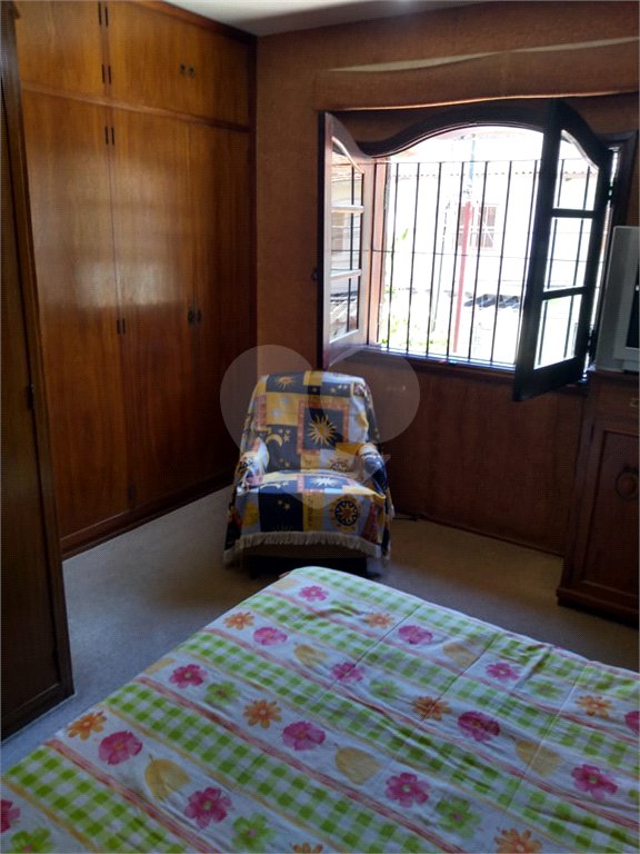 Casa à venda com 4 quartos, sendo 1 suíte, em Alto da Lapa, São Paulo, SP