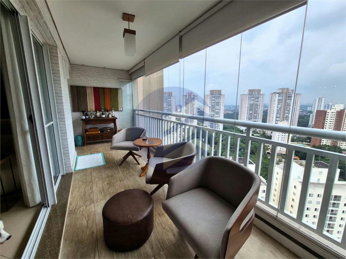 Apartamento à venda com 3 quartos, sendo 3 suítes, em Lar São Paulo, São Paulo - SP