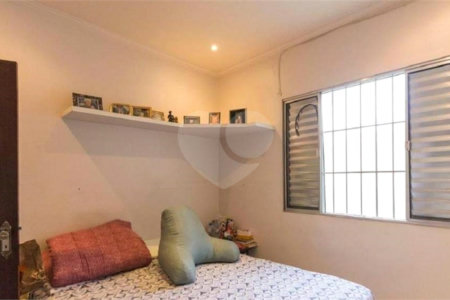Sobrado à venda com 3 quartos, sendo 1 suíte, em Bosque da Saúde, São Paulo, SP