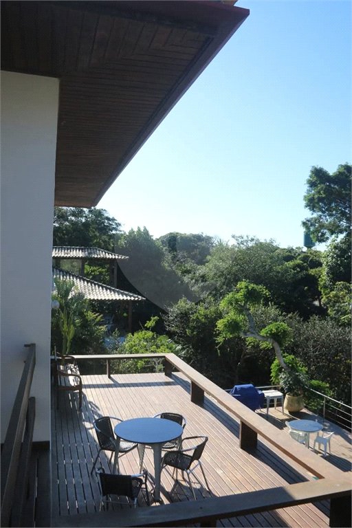 Casa à venda com 6 suítes em Ferradura, Armação dos Búzios, RJ