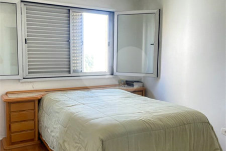 Cobertura à venda com 3 quartos, sendo 1 suíte,  em Vila Suzana, São Paulo, SP