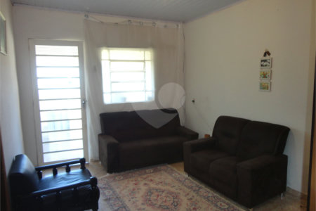 Casa à venda com 2 quartos em Vila Bissoto, Valinhos, SP