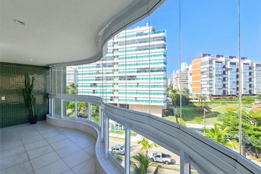 Apartamento à venda com 3 suítes em Riviera de São Lourenço, Bertioga, SP
