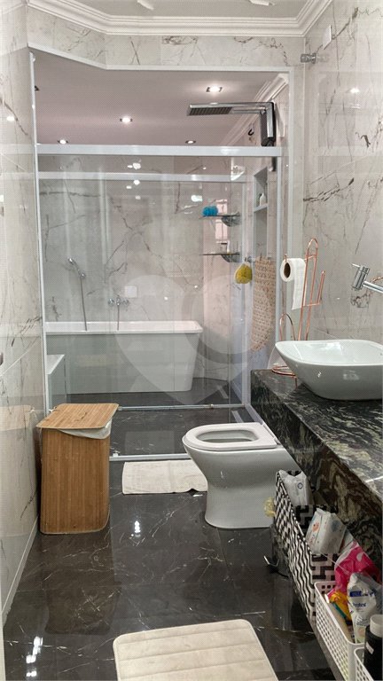 Sobrado à venda com 3 quartos, sendo 1 suíte, em Jardim Santa Beatriz, Guarulhos, SP