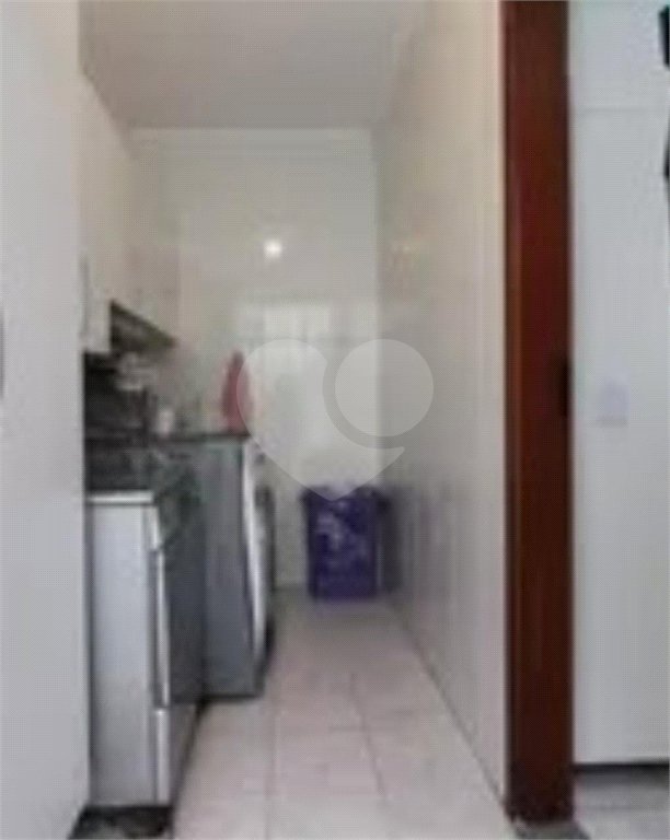 Sobrado à venda com 3 quartos, sendo 1 suíte, em Lar São Paulo, São Paulo, SP