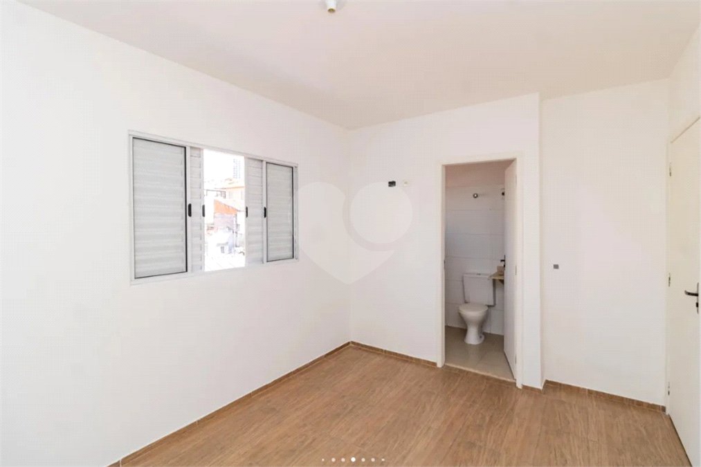 Casa à venda com 2 suítes no condomínio Dos Pássaros, São Paulo - SP