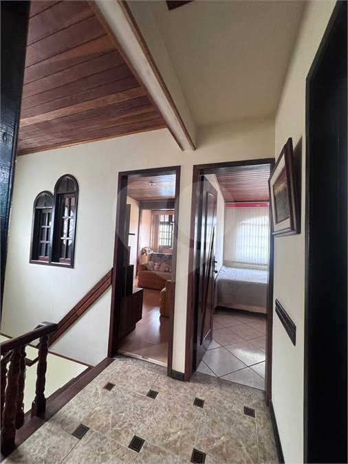 Casa à venda com 5 quartos, sendo 1 suíte, no condomínio Pedra Bonita, Rio de Janeiro - RJ