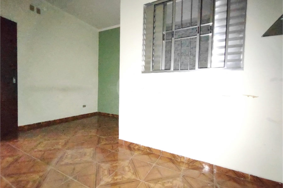 Sobrado à venda com 3 quartos em Tremembé, São Paulo, SP