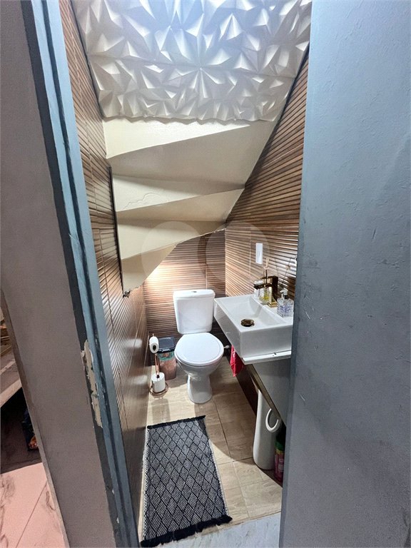 Casa em condomínio à venda com 2 quartos em Vila Araguaia, São Paulo, SP