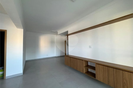 Apartamento à venda com 2 quartos, sendo 1 suíte,  em Jardim Sumaré, Ribeirão Preto, SP
