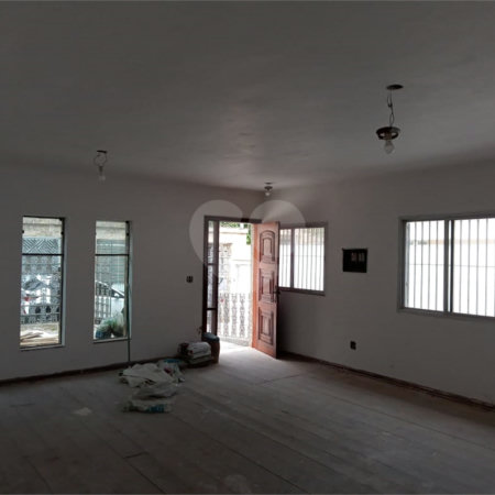 Casa Térrea à venda com 3 suítes em Tucuruvi, São Paulo, SP