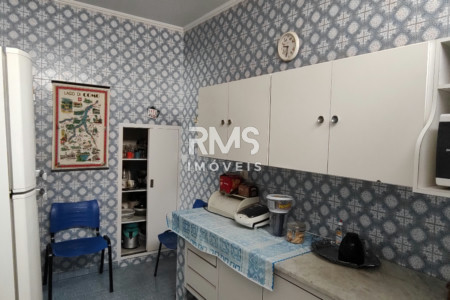 Casa à venda com 4 quartos, sendo 2 suítes,  no Centro, Itu, SP