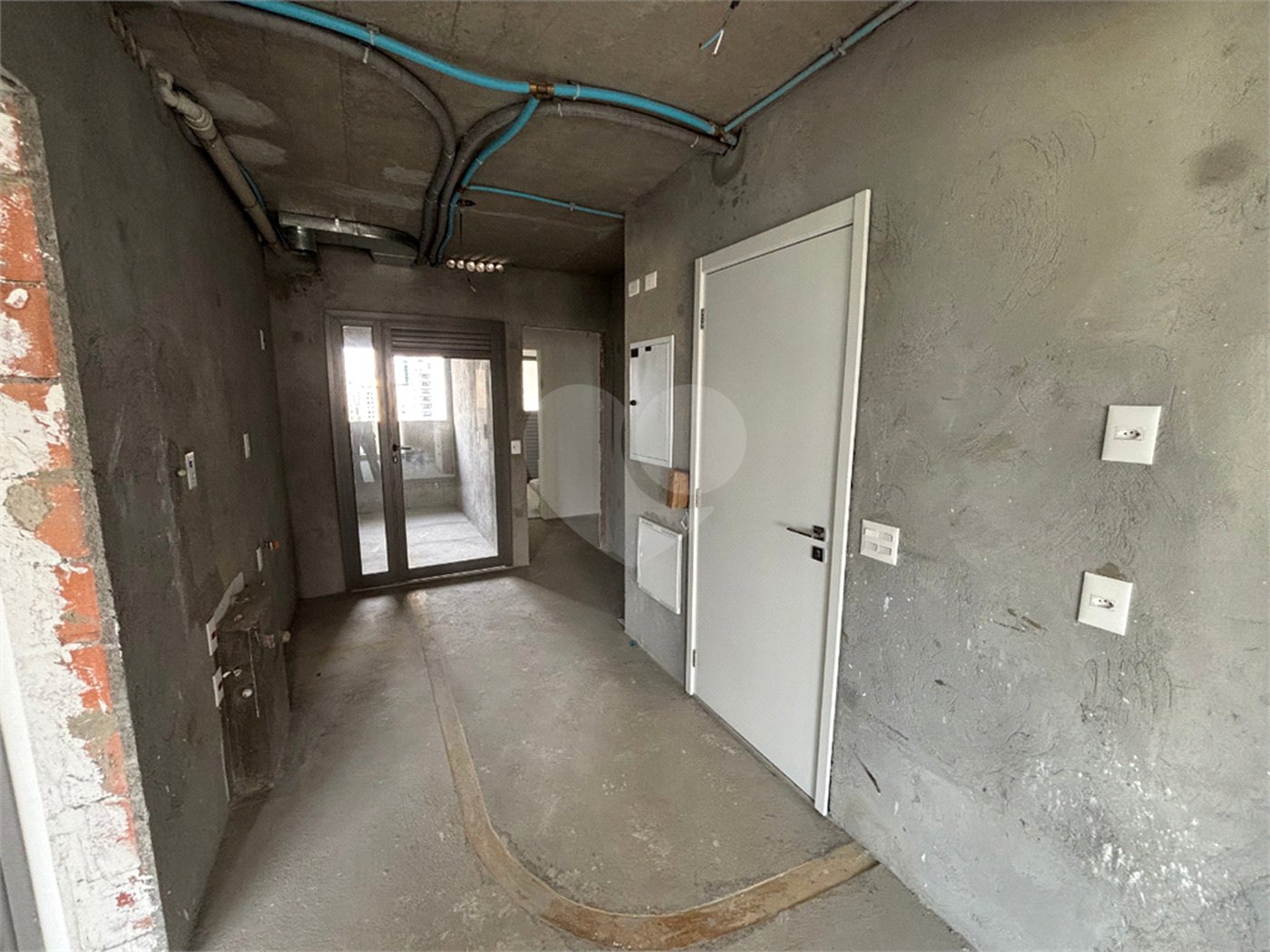 Apartamento à venda com 3 suítes em Moema, São Paulo, SP