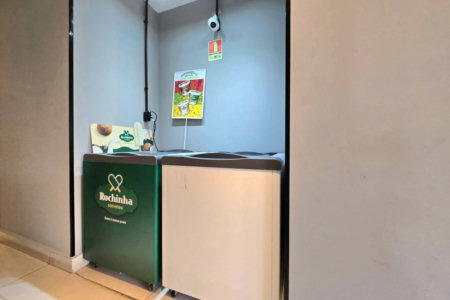 Apartamento com 2 dormitórios à venda, 74 m² por R$ 1.010.000,00 - Embaré - Santos/SP