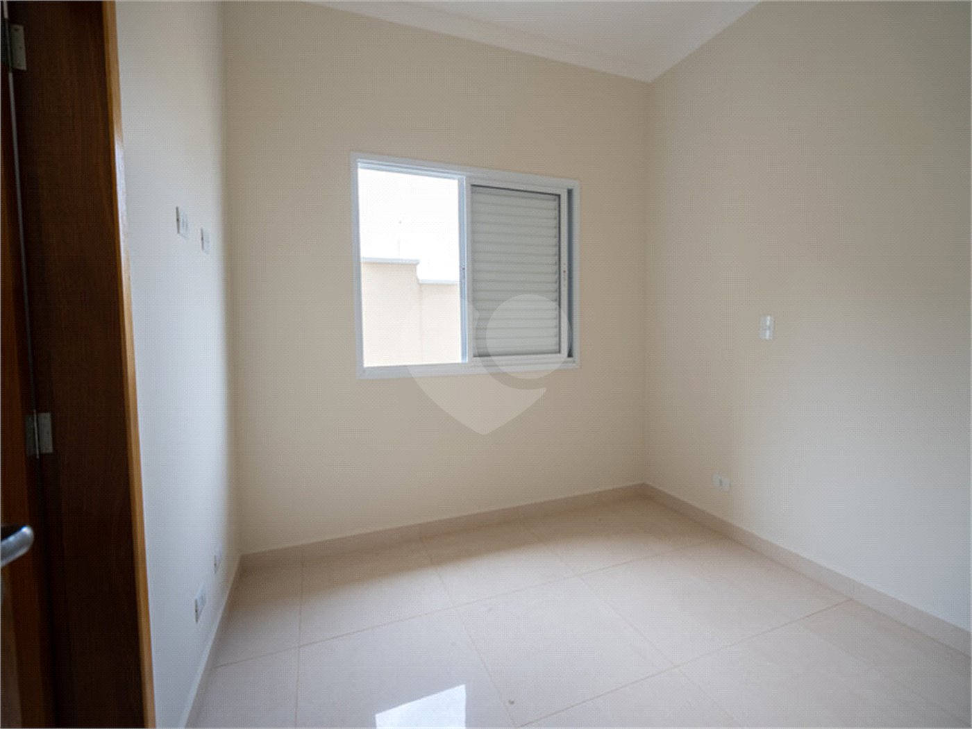Casa à venda com 5 suítes no condomínio Lagos D´icaraí, Salto - SP