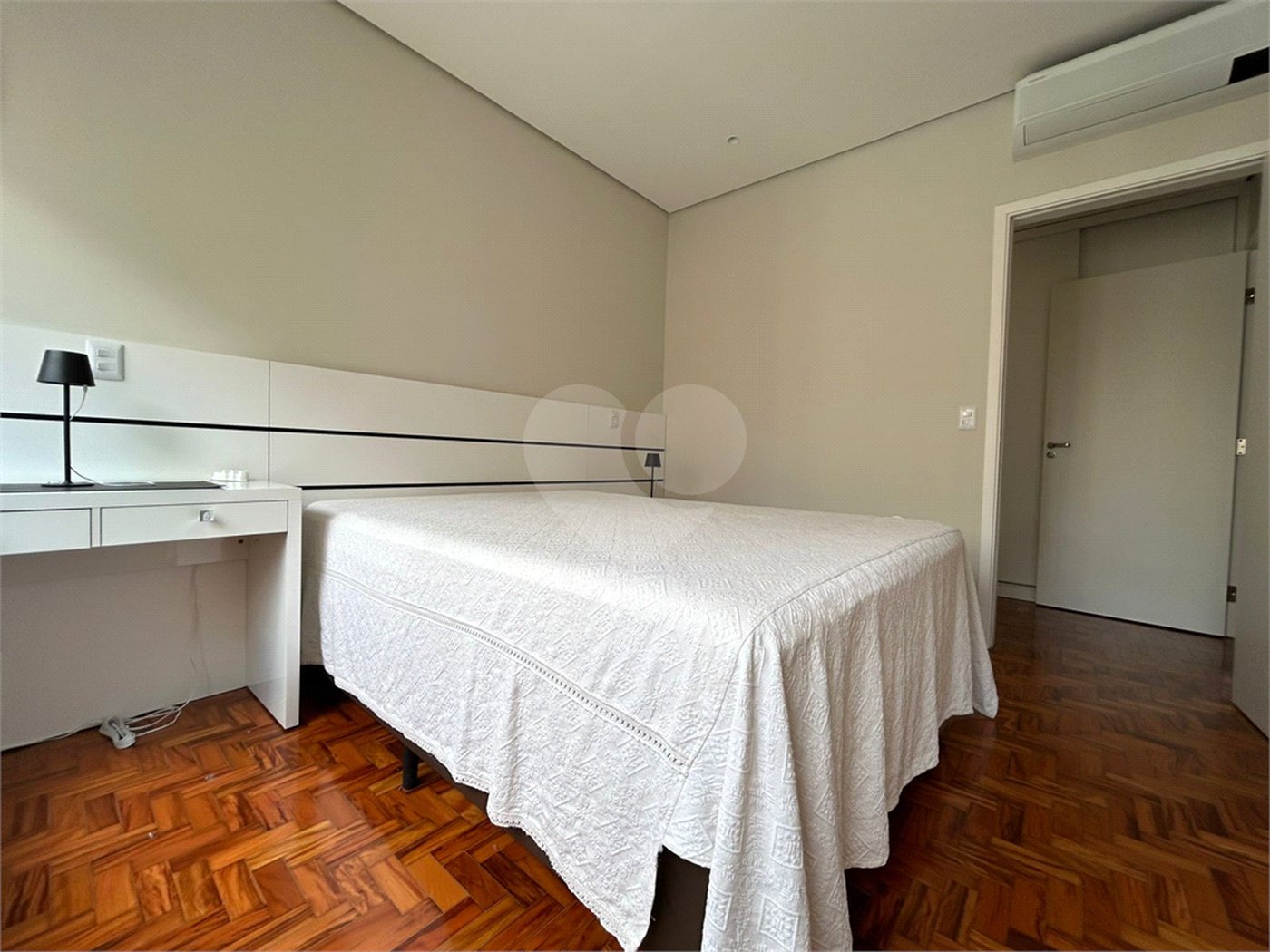 Apartamento à venda com 2 quartos, sendo 1 suíte, em Cerqueira César, São Paulo, SP