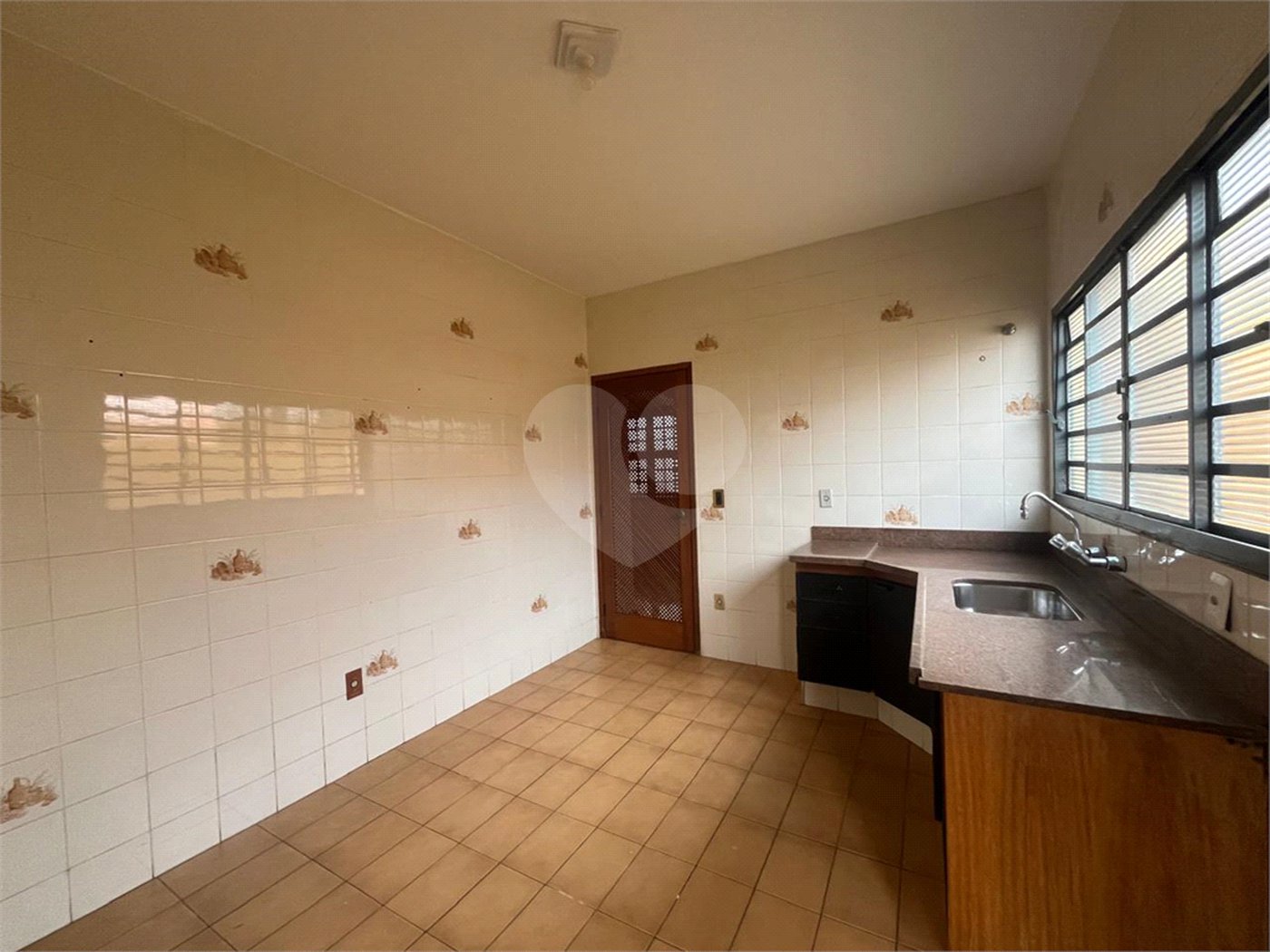 Casa à venda com 5 quartos, sendo 1 suíte, no Centro, Itapetininga, SP