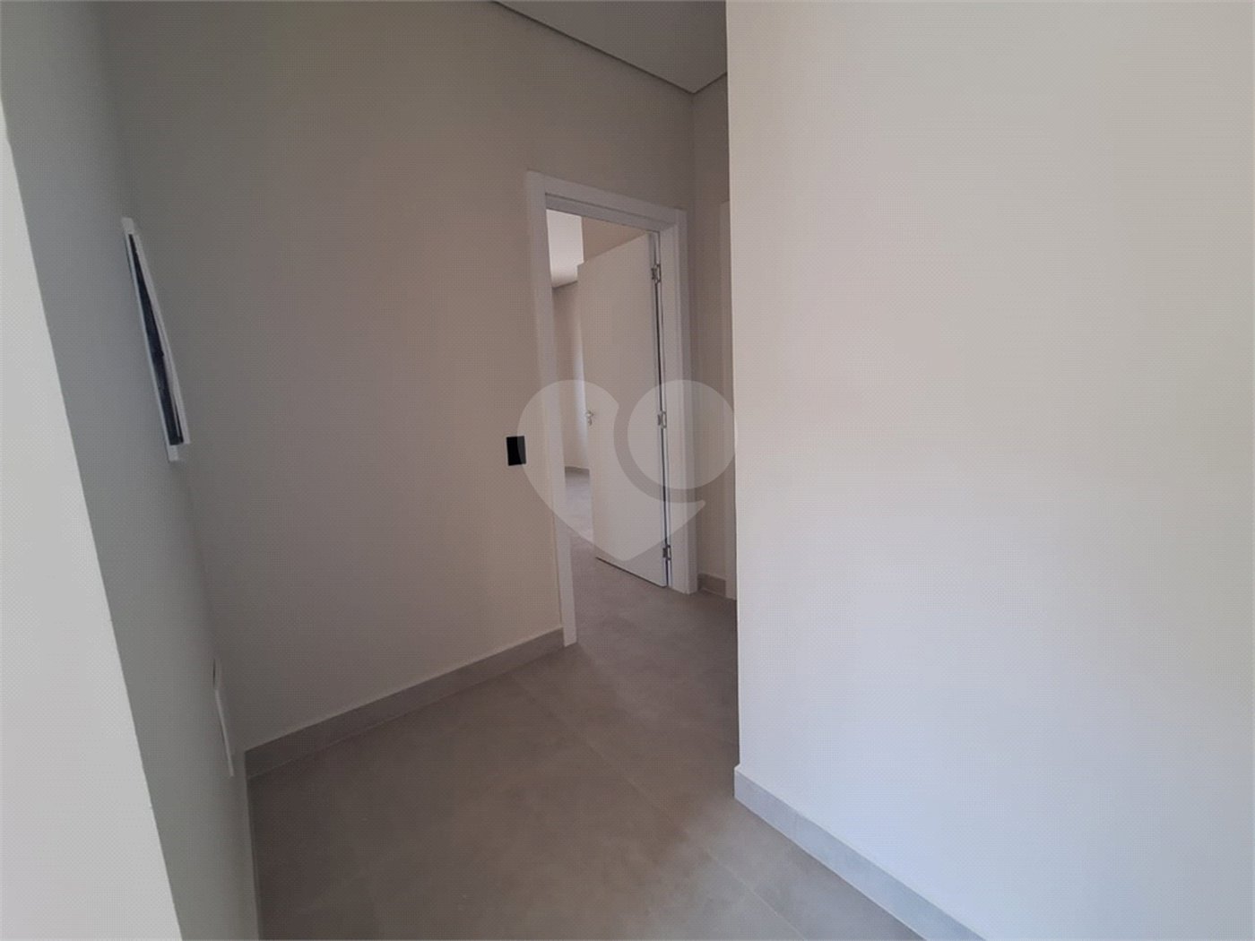 Casa Térrea à venda com 3 quartos, sendo 1 suíte, em Jardim Regina, Indaiatuba, SP
