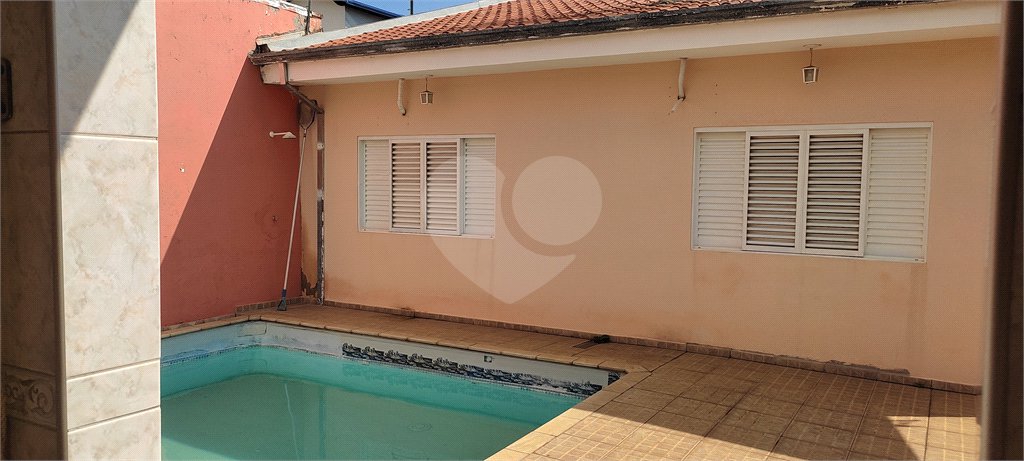 Sobrado à venda com 3 quartos, sendo 1 suíte, em Vila Almeida, Indaiatuba, SP