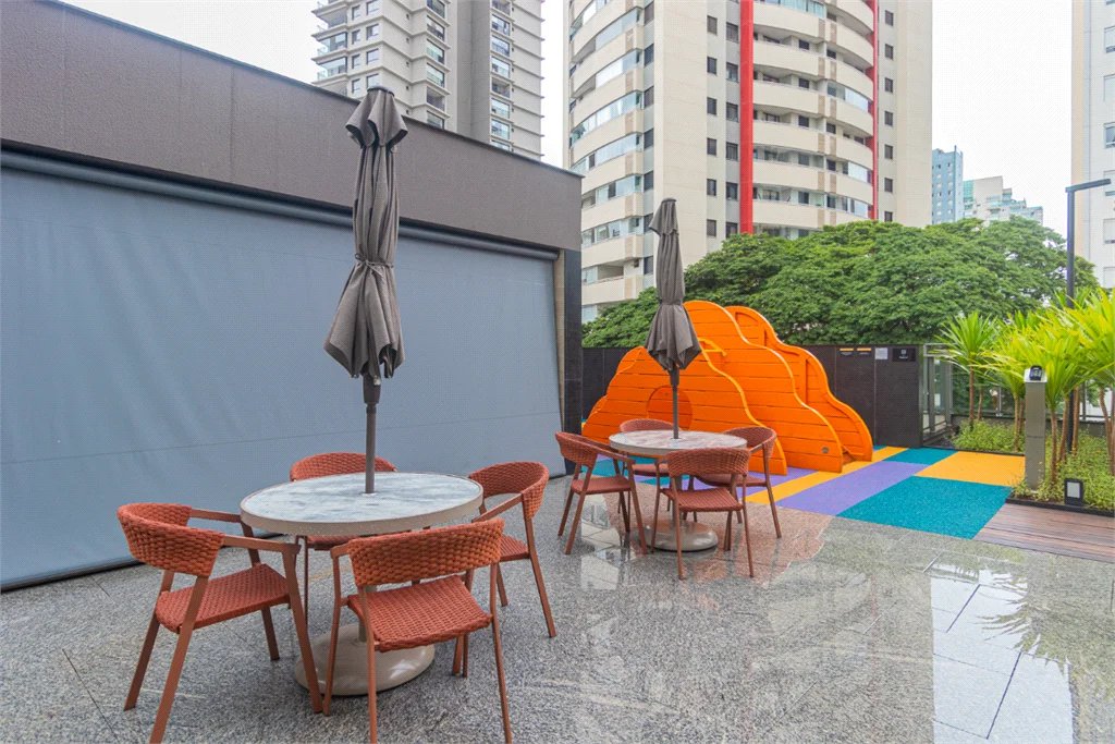 Apartamento à venda com 3 suítes em Brooklin Paulista, São Paulo, SP
