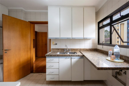 Apartamento à venda com 4 quartos, sendo 3 suítes, em Jardim Monte Kemel, São Paulo, SP