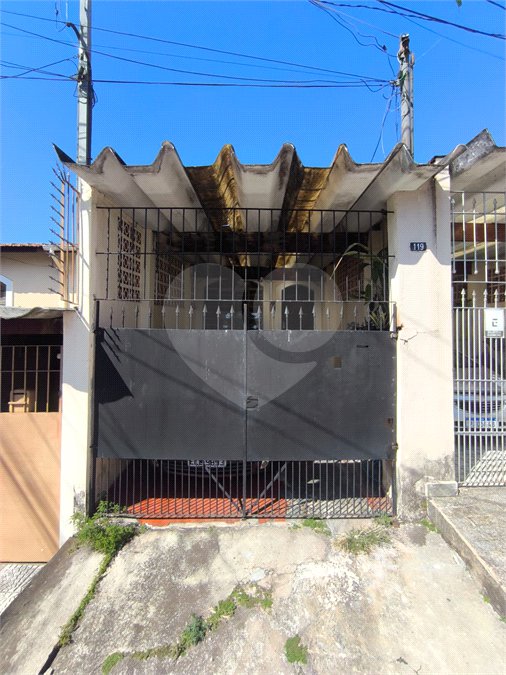 Casa à venda com 2 quartos em Jardim Maria Duarte, São Paulo, SP