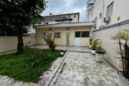 Sobrado com 3 dormitórios à venda, 152 m² por R$ 1.700.000,00 - Embaré - Santos/SP