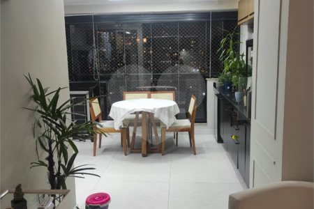 Apartamento à venda com 3 quartos, sendo 2 suítes, em Barra Funda, São Paulo, SP