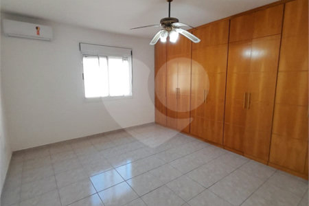 Casa à venda com 5 quartos, sendo 3 suítes,  no condomínio Estância Marambaia, Vinhedo - SP