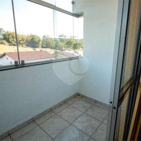 Apartamento à venda com 3 quartos, sendo 1 suíte, no Centro, São Roque, SP
