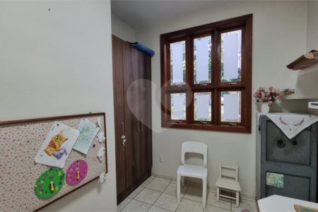 Casa à venda com 3 quartos, sendo 1 suíte,  no condomínio Vivendas do Lago, Sorocaba - SP