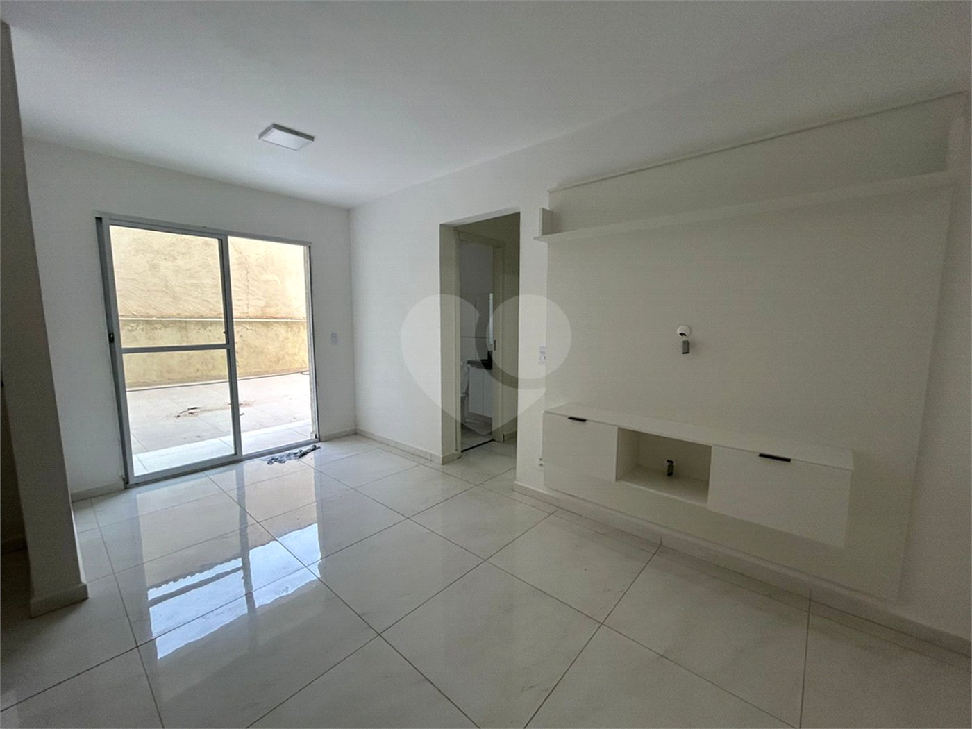 Apartamento à venda com 2 quartos em Vila Reis, Itapetininga, SP