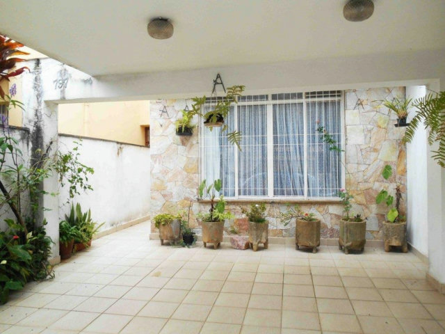 Sobrado à venda com 5 quartos, sendo 2 suítes,  em Brooklin, São Paulo, SP