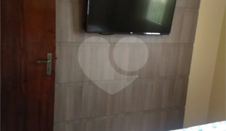 Apartamento à venda com 3 quartos, sendo 1 suíte, em Vila Santana, São Paulo, SP