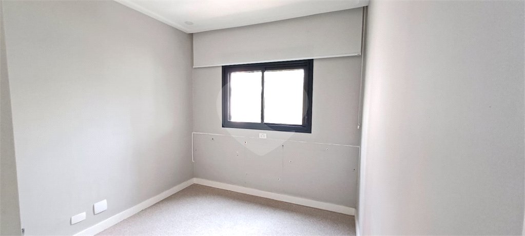 Apartamento à venda com 3 suítes em Jardim Fonte do Morumbi, São Paulo, SP