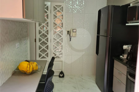Casa com 3 dorm, 2 suítes, área gourmet, 4 vagas na Mooca