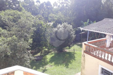 Chácara à venda com 3 quartos, sendo 2 suítes, em Chácara Companheiros, Jundiaí, SP