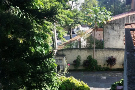 Casa à venda com 3 quartos, sendo 1 suíte, em Butantã, São Paulo, SP