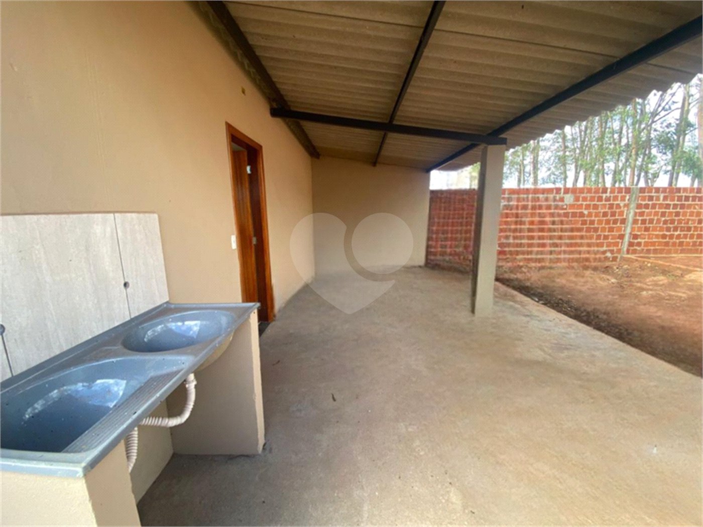 Casa à venda com 2 quartos no Centro, Mirandópolis, SP