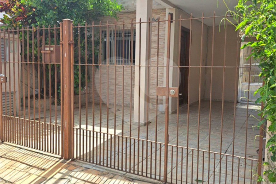 Casa à venda com 3 quartos em Freguesia do Ó, São Paulo, SP