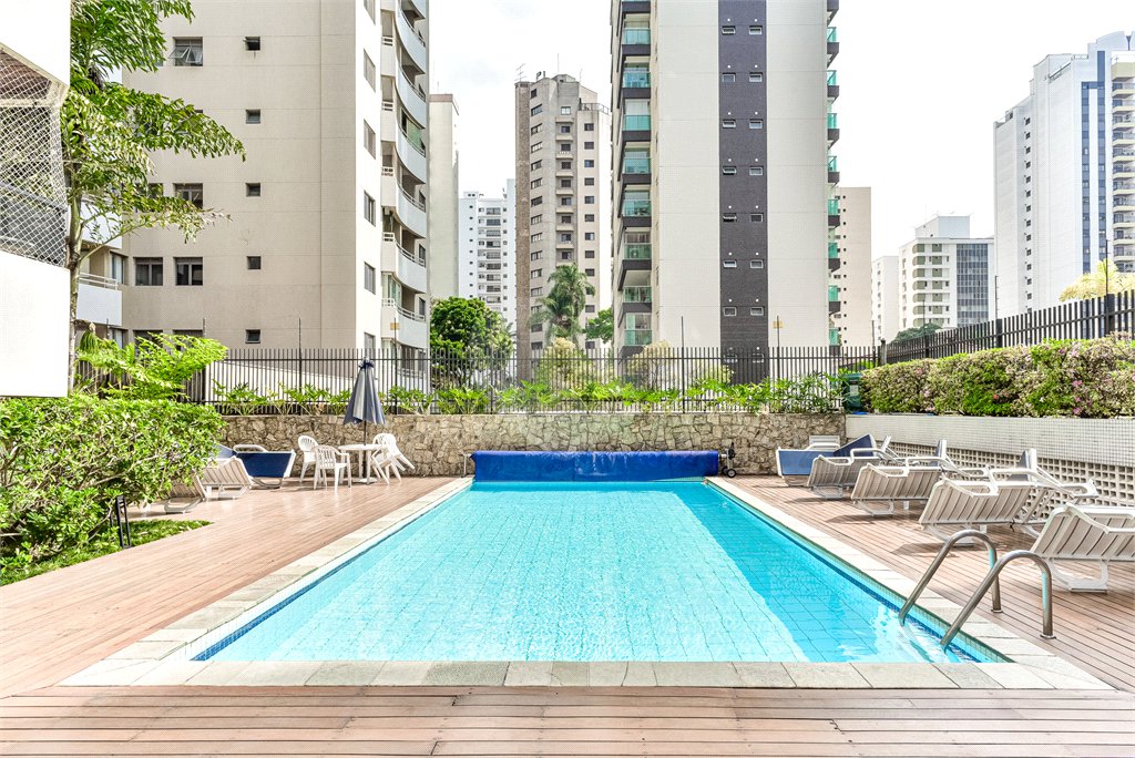 Apartamento à venda com 2 quartos, sendo 1 suíte, em Brooklin, São Paulo, SP