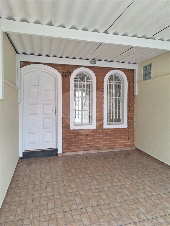 Sobrado à venda com 2 quartos em Vila Nova Cachoeirinha, São Paulo, SP