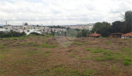 Terreno à venda com 1 suíte em Vista Alegre, Vinhedo, SP