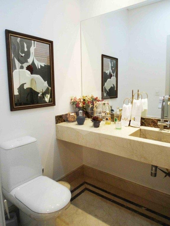 Casa à venda com 4 suítes no condomínio Vila Alba, São Paulo - SP