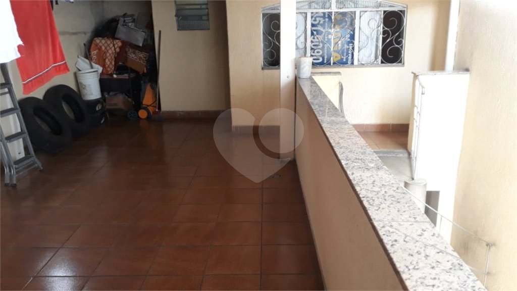 Sobrado à venda com 3 quartos, sendo 1 suíte, em Parque Continental I, Guarulhos, SP